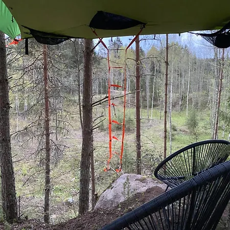 Karula - Exclusive Cliffside Camper & Floating Treetent Experience *